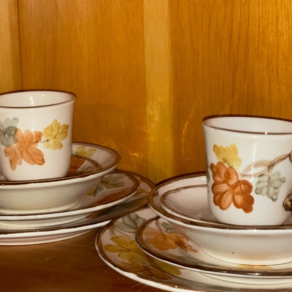 Franciscan October for 4 total of 20 dishes - Picture 11 of 12